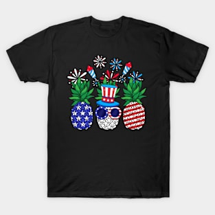 Pineapple USA Flag Frieworks Independence Day T-Shirt